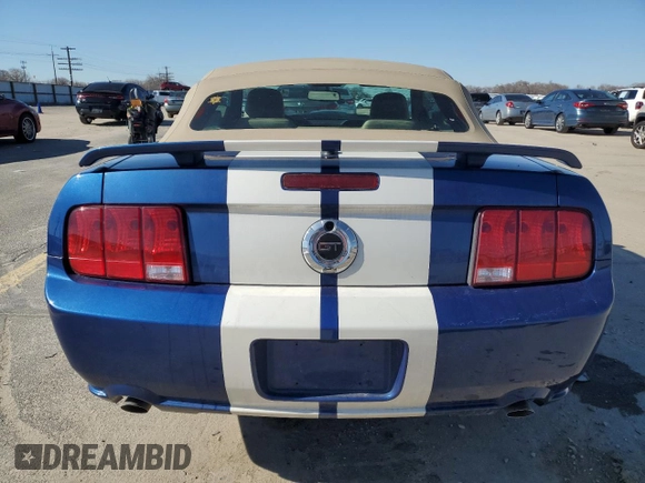 2008 Ford Mustang GT Deluxe z VIN 1ZVHT85H085155666, wystawiony jako Copart lot #47425595 z przebiegiem Nie podano mil oraz Szkody całkowita. Historia ofert i sprzedaży dostępna na DreamBid. Obrazek 6.