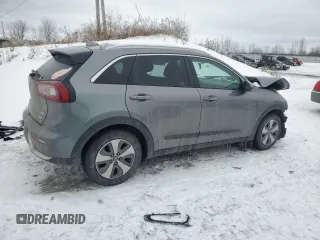 2017 Kia Niro LX with VIN KNDCB3LC2H5101831, listed as a Copart auction lot 45936015 with 141,798 mi miles and Salvage Title. Bid and sale history available at carsss.com. Image 3.