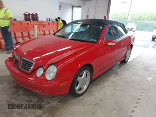 2001 Mercedes-Benz CLK 320/430 z VIN WDBLK70G91T076182, wystawiony jako IAAI lot #42244062 z przebiegiem 77 733 mil mil oraz . Historia ofert i sprzedaży dostępna na DreamBid. Obrazek 16.