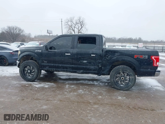 2016 Ford F-150 XLT with VIN 1FTEW1EPXGFA82102, listed as a IAAI auction lot 41560313 with 152,809 mi miles. Bid and sale history available at carsss.com. Image 14.