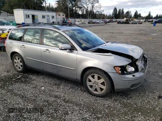 2007 Volvo V50 2.4L with VIN YV1MW382072284214, listed as a Copart auction lot 40821234 with 134,054 mi miles and Salvage Title. Bid and sale history available at carsss.com. Image 4.