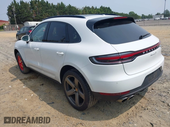 2019 Porsche Macan S with VIN WP1AB2A52KLB32441, listed as a IAAI auction lot 42388548 with 44,359 mi miles and . Bid and sale history available at DreamBid. Image 3.