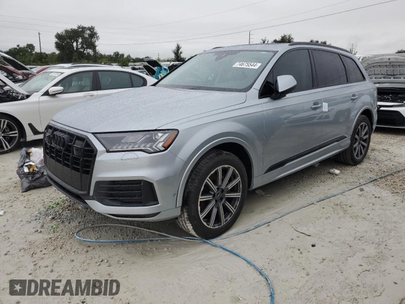2024 Audi Q7 Premium Plus with VIN WA1LCBF74RD009644, listed as a Copart auction lot 74675544 with 916 mi miles and Non Repairable. Bid and sale history available at carsss.com. Image 1.