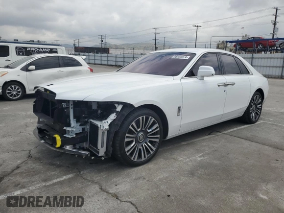 2021 Rolls-Royce Ghost z VIN SCATV0C05MU205314, wystawiony jako Copart lot #56092074 z przebiegiem 6547 mil mil oraz Szkody całkowita. Historia ofert i sprzedaży dostępna na DreamBid. Obrazek 1.