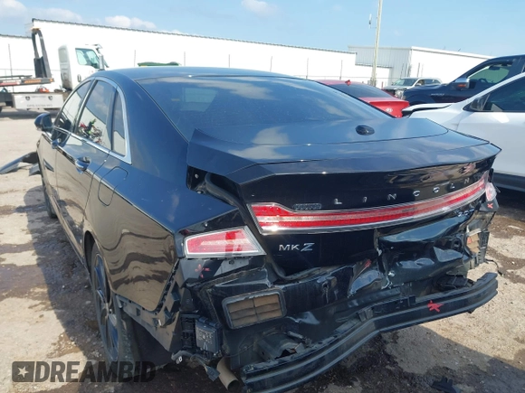 2020 Lincoln MKZ Reserve with VIN 3LN6L5E92LR609404, listed as a IAAI auction lot 42402524 with 44,271 mi miles and . Bid and sale history available at DreamBid. Image 17.