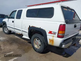 2000 GMC Sierra 1500 SLE with VIN 1GTEK19T6YE133931, listed as a IAAI auction lot 41789598 with 206,815 mi miles and . Bid and sale history available at DreamBid. Image 3.