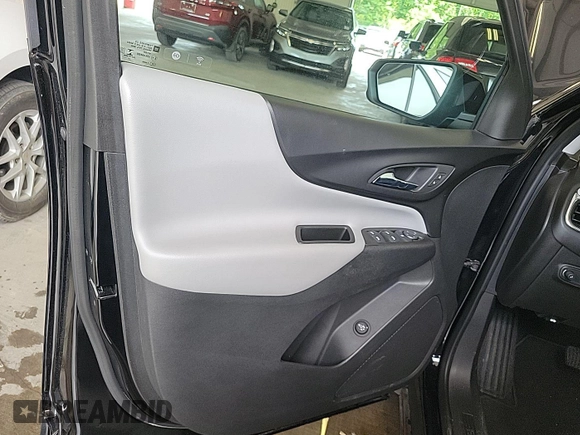 2022 Chevrolet Equinox LT z VIN 3GNAXJEV8NL130782, wystawiony jako IAAI lot #42521040 z przebiegiem 29 088 mil mil oraz . Historia ofert i sprzedaży dostępna na DreamBid. Obrazek 23.