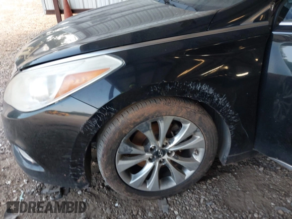 2012 Hyundai Azera with VIN KMHFG4JG5CA138605, listed as a IAAI auction lot 42690936 with 148,801 mi miles and . Bid and sale history available at DreamBid. Image 6.