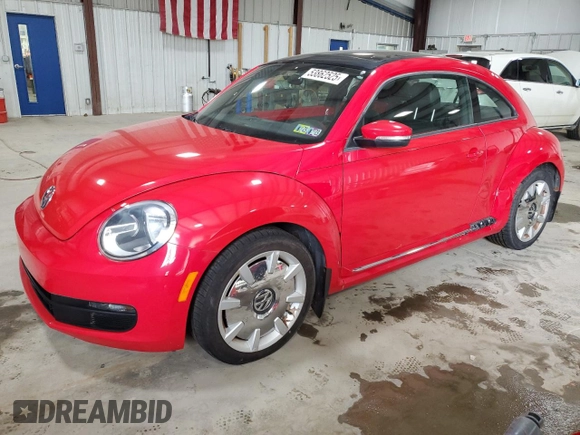 2013 Volkswagen Beetle 2.5L with VIN 3VWJP7AT9DM604597, listed as a Copart auction lot 53862525 with 137,599 mi miles and Clean Title. Bid and sale history available at DreamBid. Image 1.