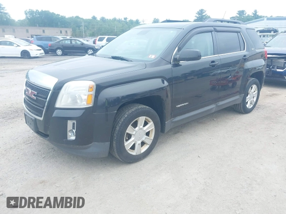 2012 GMC Terrain SLT-1 z VIN 2GKFLVEK0C6327099, wystawiony jako IAAI lot #42471918 z przebiegiem 152 359 mil mil oraz . Historia ofert i sprzedaży dostępna na DreamBid. Obrazek 2.