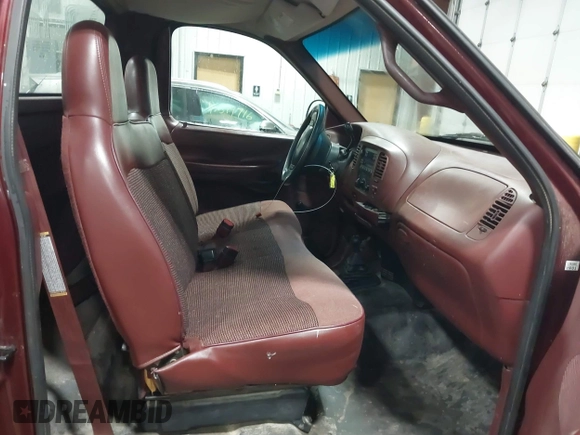 1998 Ford F-150 с VIN 2FTZF1826WCA72551, выставлен на аукционе IAAI как лот 42507399 с пробегом 200 692 миль миль и . История ставок и продаж доступна на DreamBid. Изображение 8.