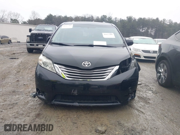 2017 Toyota Sienna XLE Auto Access Seat z VIN 5TDYZ3DC4HS784545, wystawiony jako IAAI lot #41427309 z przebiegiem 85 244 mil mil oraz . Historia ofert i sprzedaży dostępna na DreamBid. Obrazek 12.