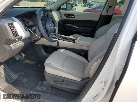 2024 Nissan Pathfinder SL with VIN 5N1DR3CD3RC240142, listed as a Copart auction lot 57849125 with 30,446 mi miles and Salvage title. Bid and sale history available at DreamBid. Image 7.
