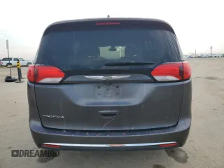 2017 Chrysler Pacifica Touring L with VIN 2C4RC1BG4HR593152, listed as a Copart auction lot 87869615 with 83,292 mi miles and Salvage Title. Bid and sale history available at DreamBid. Image 6.
