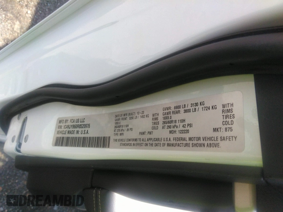 2024 Jeep Grand Cherokee z VIN 1C4RJYB60R8520976, wystawiony jako IAAI lot #42828740 z przebiegiem 33 845 mil mil oraz . Historia ofert i sprzedaży dostępna na DreamBid. Obrazek 9.