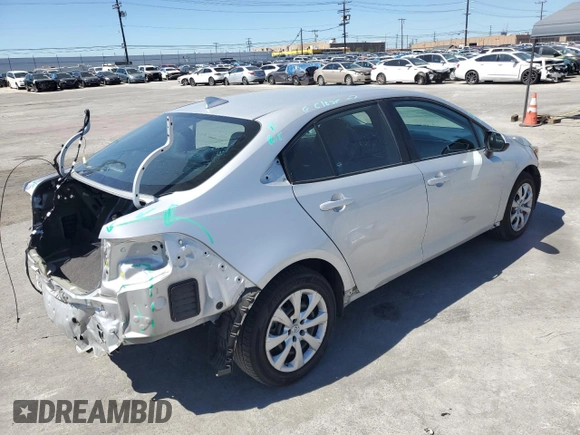 2022 Toyota Corolla LE with VIN 5YFEPMAE8NP341808, listed as a Copart auction lot 50384755 with 49,032 mi miles and Salvage Title. Bid and sale history available at carsss.com. Image 3.