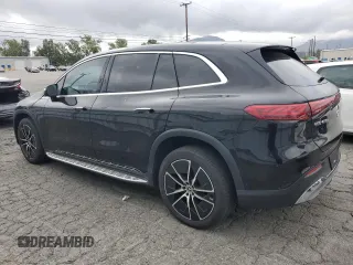 2023 Mercedes-Benz EQS 450+ z VIN 4JGDM2DB1PA007892, wystawiony jako Copart lot #57506705 z przebiegiem 29 909 mil mil oraz Tytuł czysty. Historia ofert i sprzedaży dostępna na DreamBid. Obrazek 2.