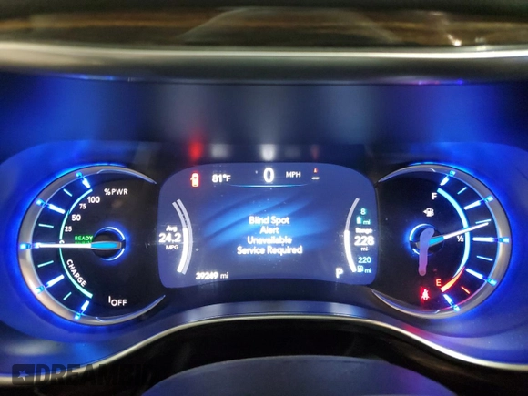 2023 Chrysler Pacifica Hybrid Limited с VIN 2C4RC1S75PR592297, выставлен на аукционе Copart как лот 53637925 с пробегом 39 249 миль миль и Списание • Salvage title. История ставок и продаж доступна на DreamBid. Изображение 9.