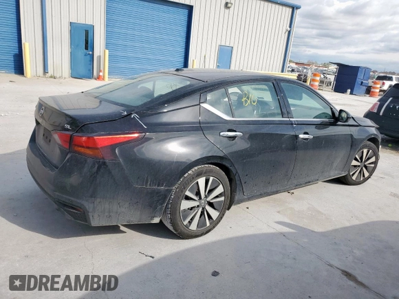 2019 Nissan Altima SL with VIN 1N4BL4EV9KC242319, listed as a Copart auction lot 49380455 with Not Provided miles and Salvage Title. Bid and sale history available at DreamBid. Image 3.