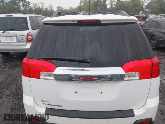 2015 GMC Terrain SLT z VIN 2GKALSEK0F6412893, wystawiony jako IAAI lot #42359601 z przebiegiem 98 851 mil mil oraz . Historia ofert i sprzedaży dostępna na DreamBid. Obrazek 16.
