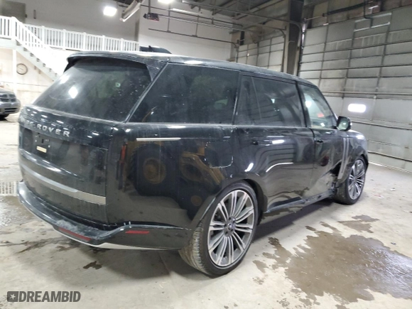 2024 Land Rover Range Rover SE with VIN SALKPBFU7RA236171, listed as a Copart auction lot 44011325 with 7,942 mi miles and Salvage Title. Bid and sale history available at carsss.com. Image 3.