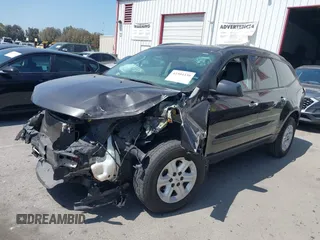 2017 Chevrolet Traverse LS z VIN 1GNKRFED1HJ154839, wystawiony jako IAAI lot #42304339 z przebiegiem Nie podano mil oraz . Historia ofert i sprzedaży dostępna na DreamBid. Obrazek 16.