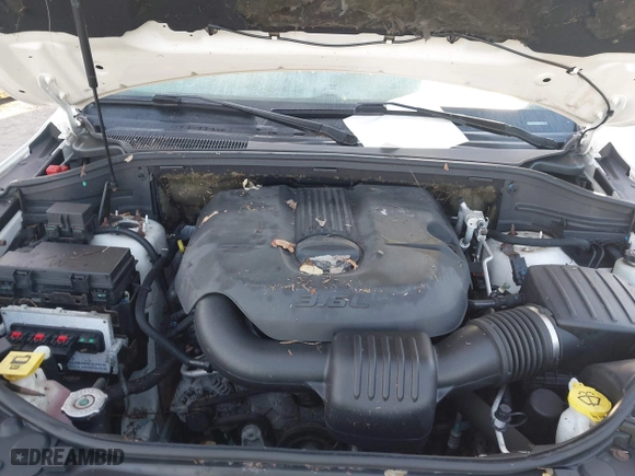 2011 Jeep Grand Cherokee Limited with VIN 1J4RR5GG0BC668910, listed as a IAAI auction lot 41353138 with 74,388 mi miles. Bid and sale history available at carsss.com. Image 10.