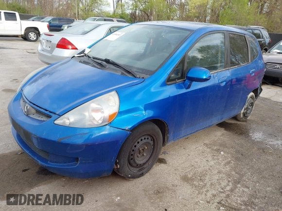 2008 Honda Fit z VIN JHMGD38498S043827, wystawiony jako IAAI lot #41990363 z przebiegiem 301 405 mil mil oraz . Historia ofert i sprzedaży dostępna na DreamBid. Obrazek 2.