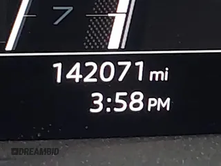 2021 Audi RS Q8 z VIN WU1ARBF12MD011914, wystawiony jako IAAI lot #41696065 z przebiegiem 142 071 mil mil oraz . Historia ofert i sprzedaży dostępna na DreamBid. Obrazek 15.