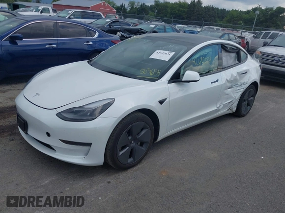 2023 Tesla Model 3 z VIN 5YJ3E1EA5PF503654, wystawiony jako IAAI lot #42622031 z przebiegiem 28 476 mil mil oraz . Historia ofert i sprzedaży dostępna na DreamBid. Obrazek 19.