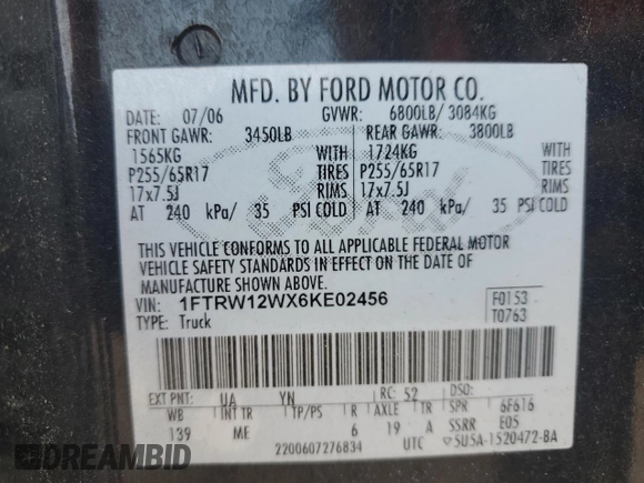 2006 Ford F-150 XLT z VIN 1FTRW12WX6KE02456, wystawiony jako Copart lot #62215225 z przebiegiem 233 473 mil mil oraz Czysty tytuł • Clean title. Historia ofert i sprzedaży dostępna na DreamBid. Obrazek 12.