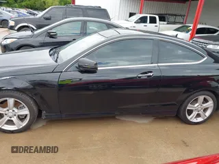 2015 Mercedes-Benz C-Class C 250 with VIN WDDGJ4HBXFG383850, listed as a IAAI auction lot 41809724 with 100,032 mi miles. Bid and sale history available at carsss.com. Image 14.