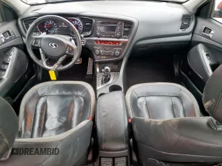 2011 Kia Optima SX z VIN KNAGR4A62B5127642, wystawiony jako Copart lot #55789135 z przebiegiem 185 057 mil mil oraz Szkoda całkowita • Salvage title. Historia ofert i sprzedaży dostępna na DreamBid. Obrazek 8.