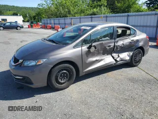 2013 Honda Civic LX z VIN 19XFB2F59DE202111, wystawiony jako Copart lot #57628025 z przebiegiem 186 742 mil mil oraz Szkoda całkowita • Salvage title. Historia ofert i sprzedaży dostępna na DreamBid. Obrazek 1.