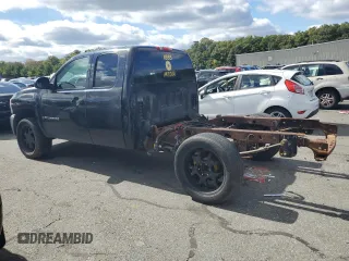 2007 Chevrolet Silverado 1500 Work Truck with VIN 2GCEK19C571724588, listed as a Copart auction lot 73808564 with 177,179 mi miles and Clean Title. Bid and sale history available at carsss.com. Image 2.