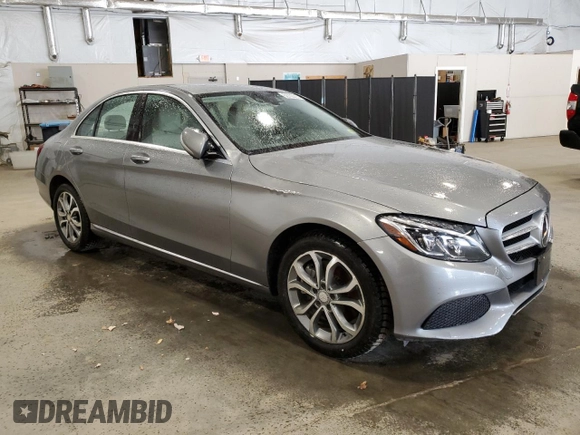 2015 Mercedes-Benz C-Class C 300 Luxury with VIN 55SWF4KB8FU070286, listed as a Copart auction lot 52792235 with 75,130 mi miles and Salvage Title. Bid and sale history available at carsss.com. Image 4.