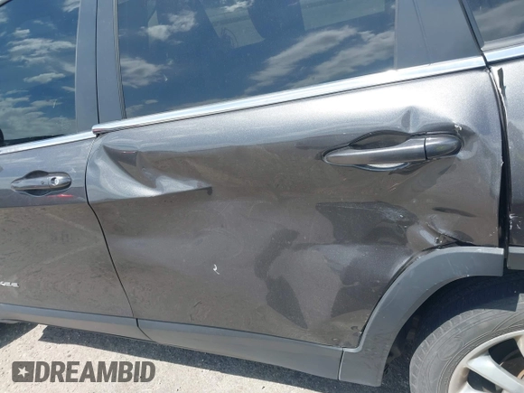 2014 Jeep Cherokee Limited with VIN 1C4PJLDBXEW183095, listed as a IAAI auction lot 41814496 with 89,589 mi miles and . Bid and sale history available at DreamBid. Image 6.