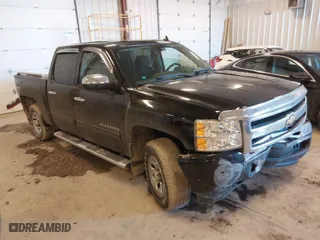 2010 Chevrolet Silverado 1500 LS with VIN 3GCRKREA6AG199138, listed as a IAAI auction lot 41750312 with 208,628 mi miles. Bid and sale history available at carsss.com. Image 1.
