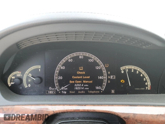 2008 Mercedes-Benz S 550 with VIN WDDNG71X88A197257, listed as a Copart auction lot 49098495 with 182,514 mi miles and Salvage Title. Bid and sale history available at DreamBid. Image 9.