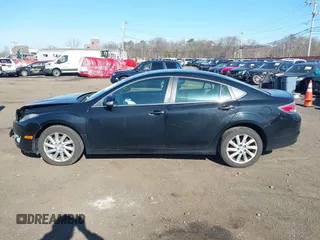 2011 Mazda 6 i Touring с VIN 1YVHZ8CH7B5M02283, выставлен на аукционе IAAI как лот 41769137 с пробегом 157 972 миль миль и . История ставок и продаж доступна на DreamBid. Изображение 14.