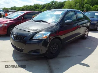 2012 Toyota Yaris z VIN JTDBT4K37CL017301, wystawiony jako IAAI lot #42217076 z przebiegiem 177 722 mil mil oraz . Historia ofert i sprzedaży dostępna na DreamBid. Obrazek 2.