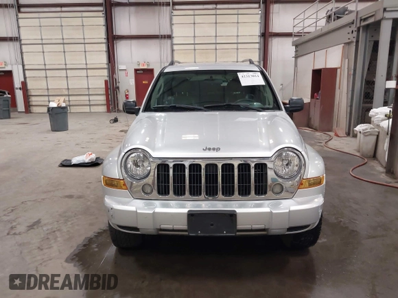 2007 Jeep Liberty Limited z VIN 1J4GL58K27W510747, wystawiony jako IAAI lot #42313014 z przebiegiem 197 188 mil mil oraz . Historia ofert i sprzedaży dostępna na DreamBid. Obrazek 12.