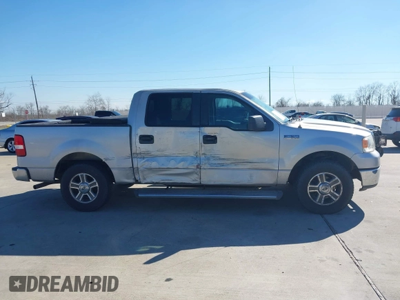 2008 Ford F-150 XL with VIN 1FTRW12W88FB11028, listed as a IAAI auction lot 41662475 with 237,135 mi miles. Bid and sale history available at carsss.com. Image 13.