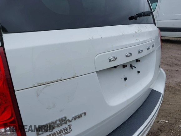 2017 Dodge Grand Caravan SE Plus with VIN 2C4RDGBG2HR838904, listed as a IAAI auction lot 42184980 with 68,016 mi miles and . Bid and sale history available at DreamBid. Image 6.