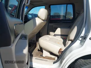 2003 Lincoln Aviator Luxury z VIN 5LMEU68H43ZJ34736, wystawiony jako IAAI lot #41220366 z przebiegiem Nie podano mil oraz . Historia ofert i sprzedaży dostępna na DreamBid. Obrazek 8.