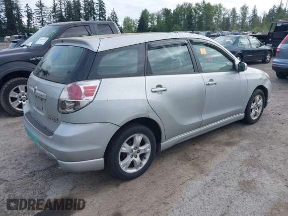 2006 Toyota Matrix STD with VIN 2T1KR32E56C566369, listed as a IAAI auction lot 42162772 with 299,999 mi miles and . Bid and sale history available at carsss.com. Image 4.