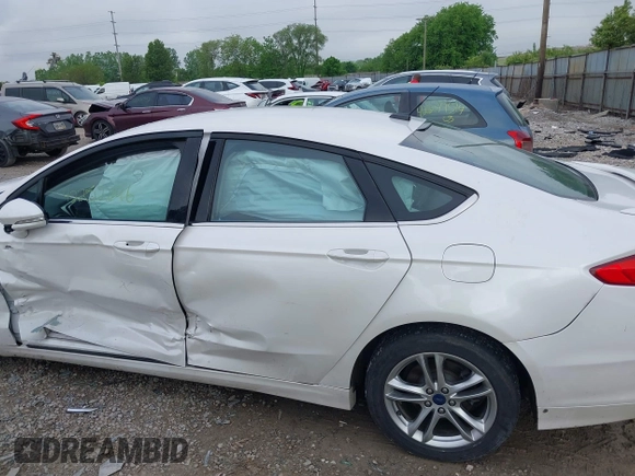 2016 Ford Fusion SE Hybrid with VIN 3FA6P0LU7GR356479, listed as a IAAI auction lot 42252046 with 119,046 mi miles and . Bid and sale history available at DreamBid. Image 14.