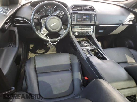 2018 Jaguar F-Pace 20d Premium with VIN SADCJ2FN2JA262398, listed as a Copart auction lot 63638575 with 106,698 mi miles and Clean title. Bid and sale history available at DreamBid. Image 8.