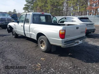 2001 Mazda B-Series 2WD Truck DS with VIN 4F4YR16V71TM24316, listed as a IAAI auction lot 41487457 with 226,072 mi miles. Bid and sale history available at carsss.com. Image 3.