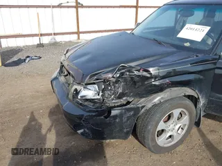 2003 Subaru Forester XS with VIN JF1SG65633H745258, listed as a IAAI auction lot 42014221 with 252,731 mi miles. Bid and sale history available at carsss.com. Image 6.